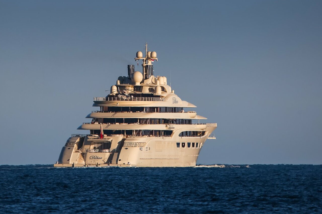 Inside DILBAR Yacht • Lurssen • 2016 • Value $800M • Owner Alisher Usmanov