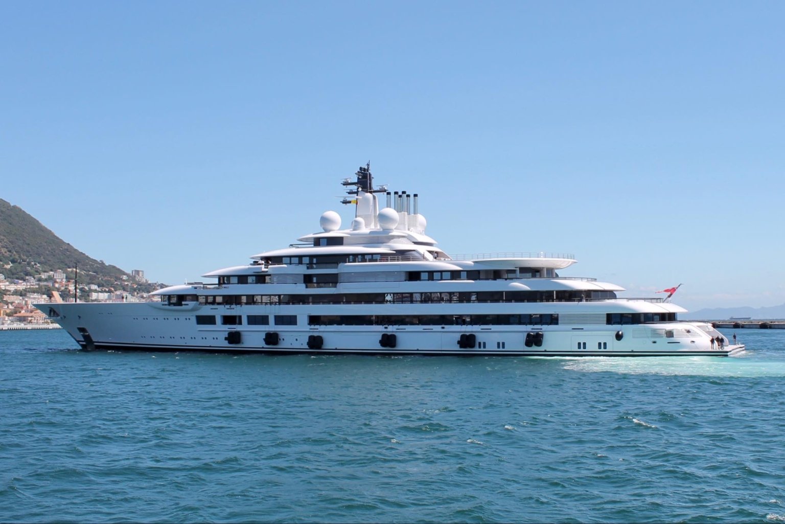 EDUARD KHUDAINATOV • Net Worth $1 billion • Yacht Scheherazade ...