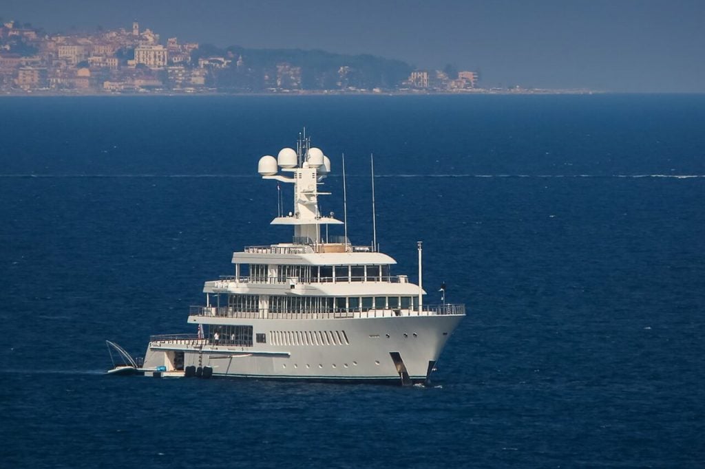 ed lampert yacht