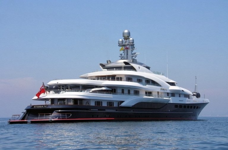 who owns attessa 4 yacht