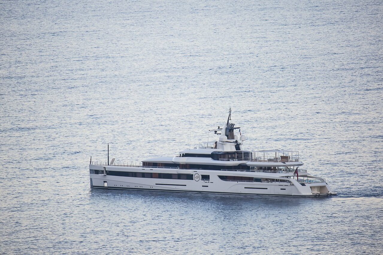 Where Is Dan Snyder's Yacht? An Interview With The Football Fan Tracking It.