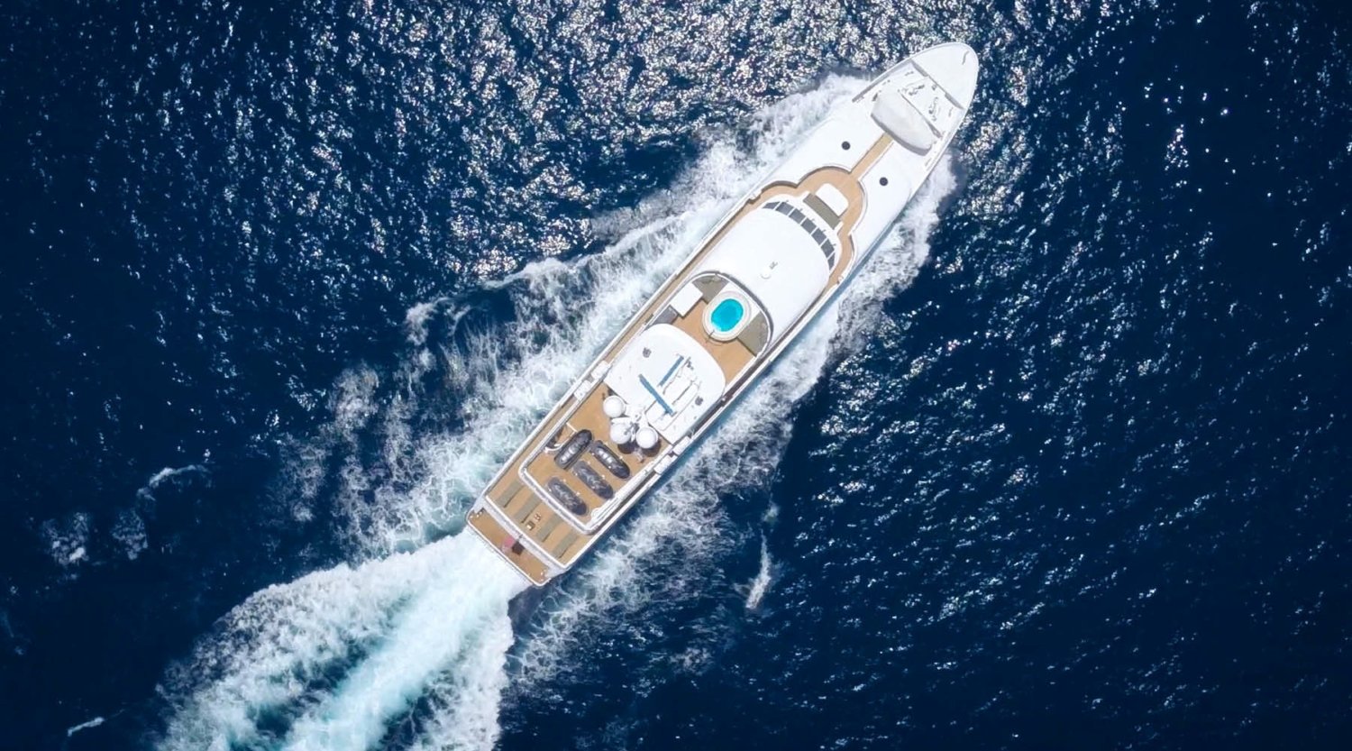 who owns the top five yacht