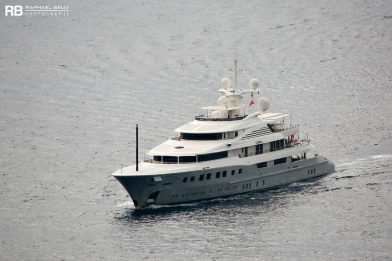 DMITRY PUMPYANSKY • Net Worth $2 Billion • House • Yacht • Private Jet