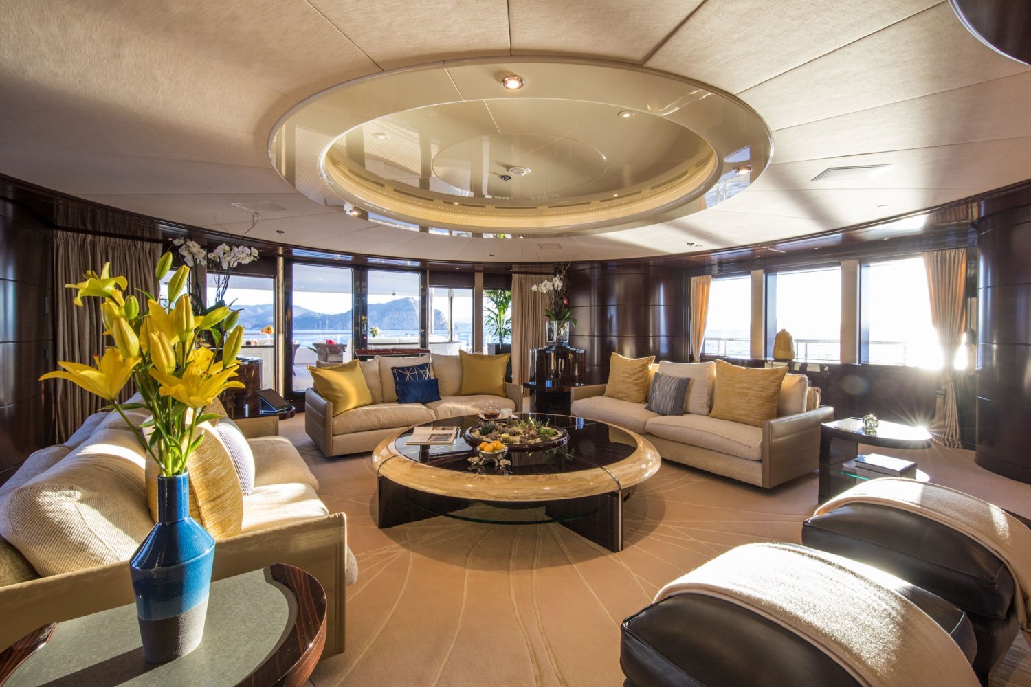 eminence yacht interior