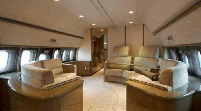 Jeffrey Epstein • Inside His $5,000,000 Private Jet • N908je • Boeing 