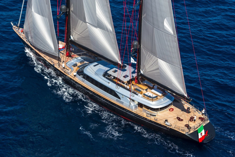 sailing yacht seahawk owner