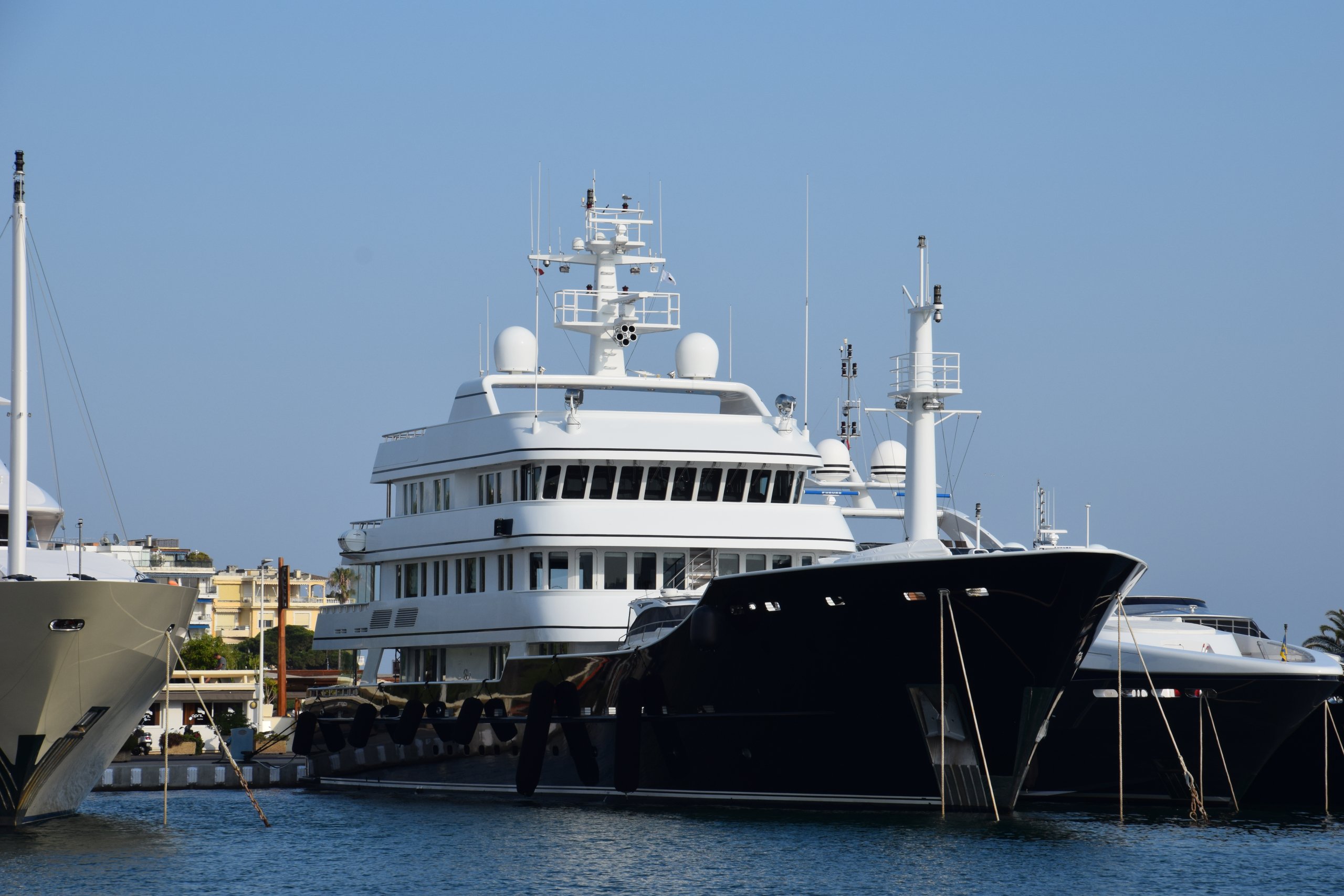 yat Grand Rusalina – 59,6m – Trinity Yachts – Rustem Teregulov