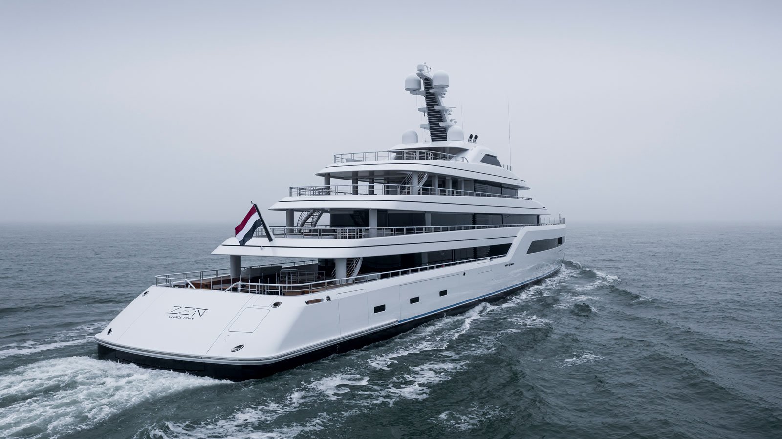 EXCELLENCE YACHT FOR SALE - FEADSHIP LUXURY YACHT