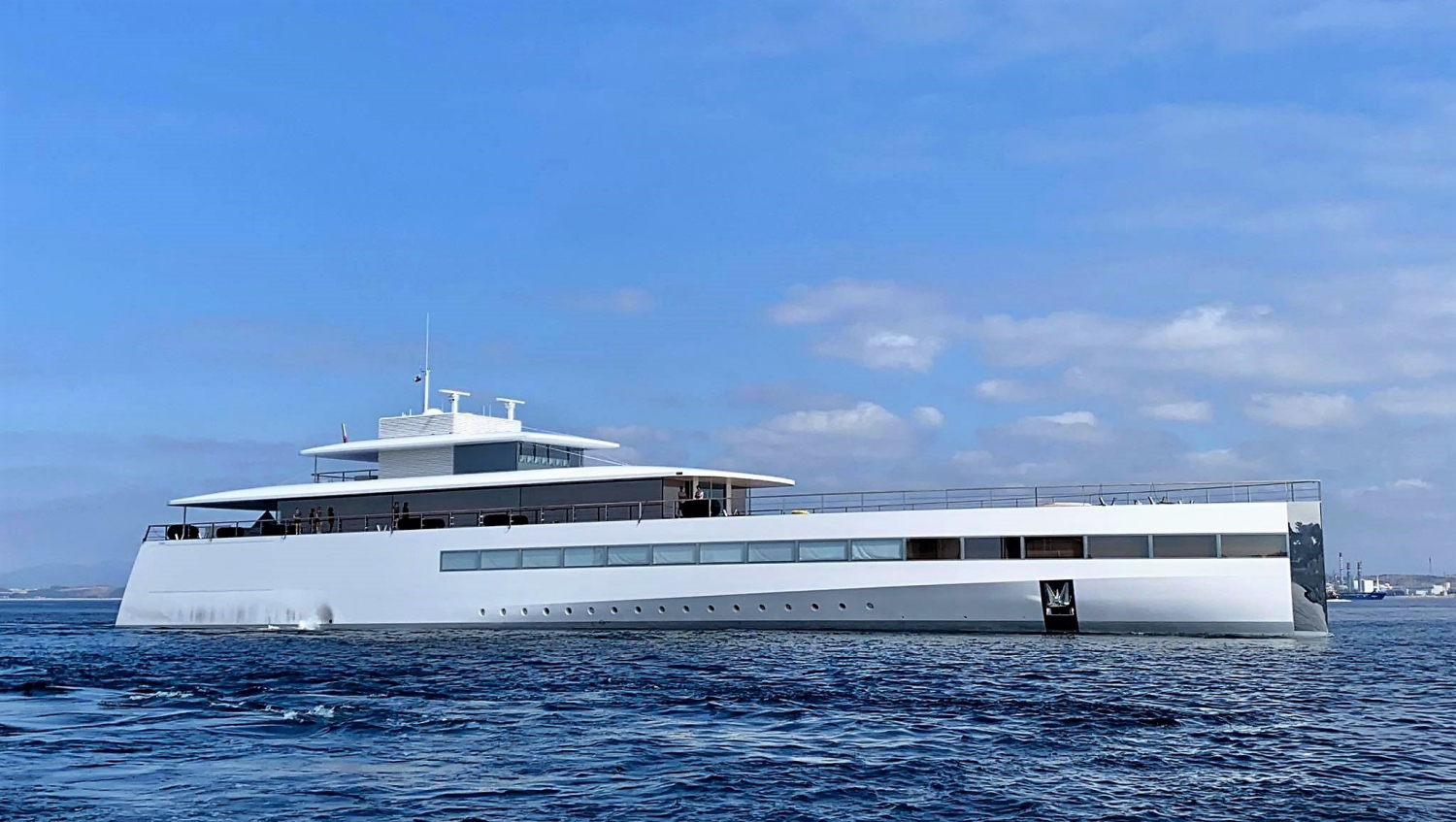 venus george town yacht