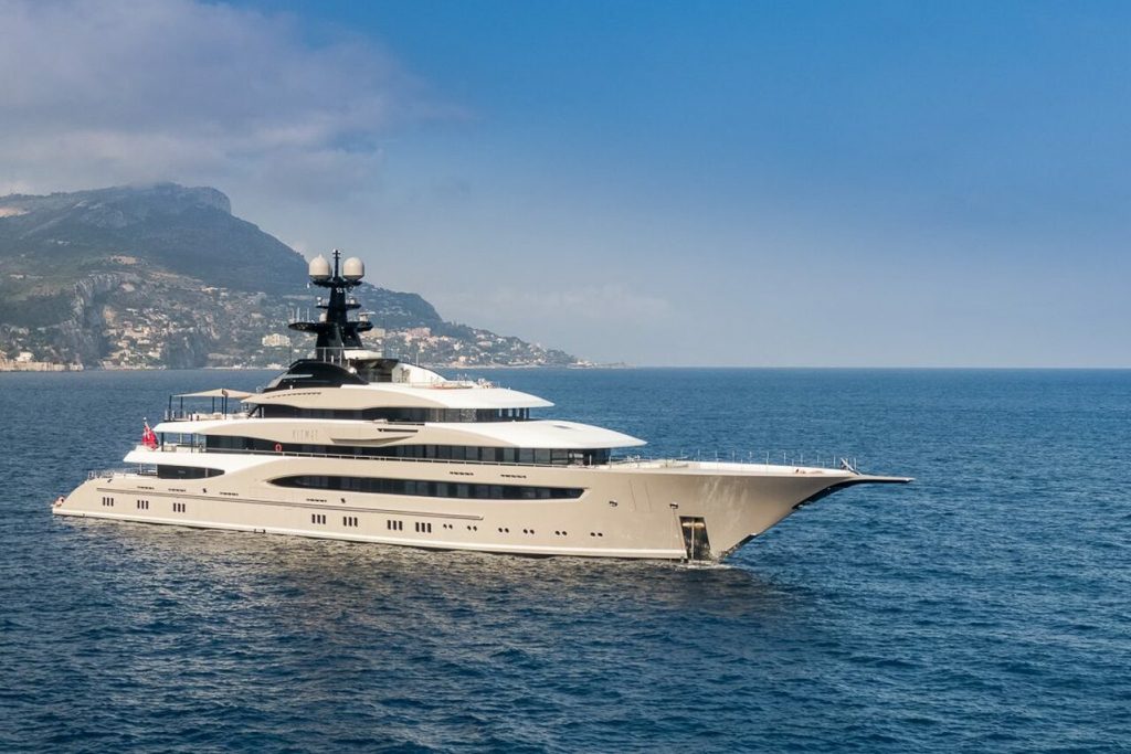 Kismet Yacht • Lurssen • 2014 • Photos & Video