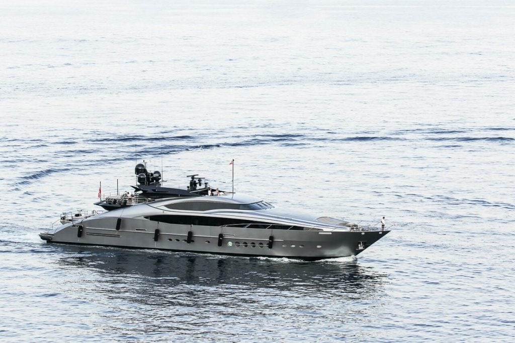 silver wave yacht