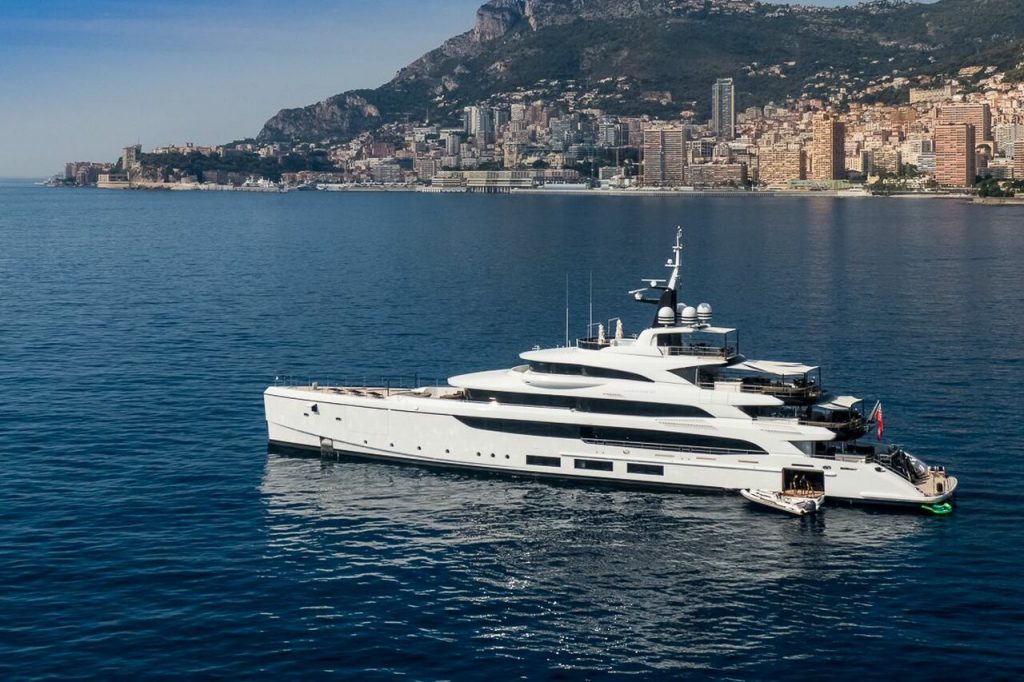 Yacht Triumph • Benetti • 2021 • Location (Live)