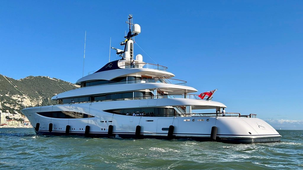 Yacht JUICE • Feadship • 2022 • Photos & Video