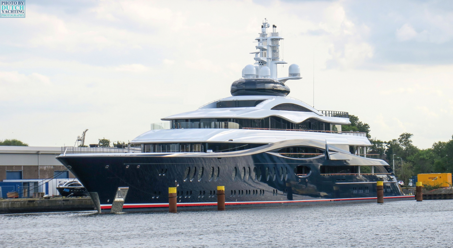 feadship 1010 yacht owner