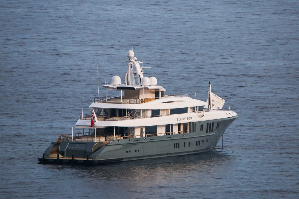 dona bertarelli yacht