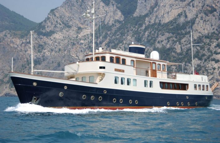 LADY MAY OF GLANDORE Yacht • Renzo Rosso $5M SuperYacht