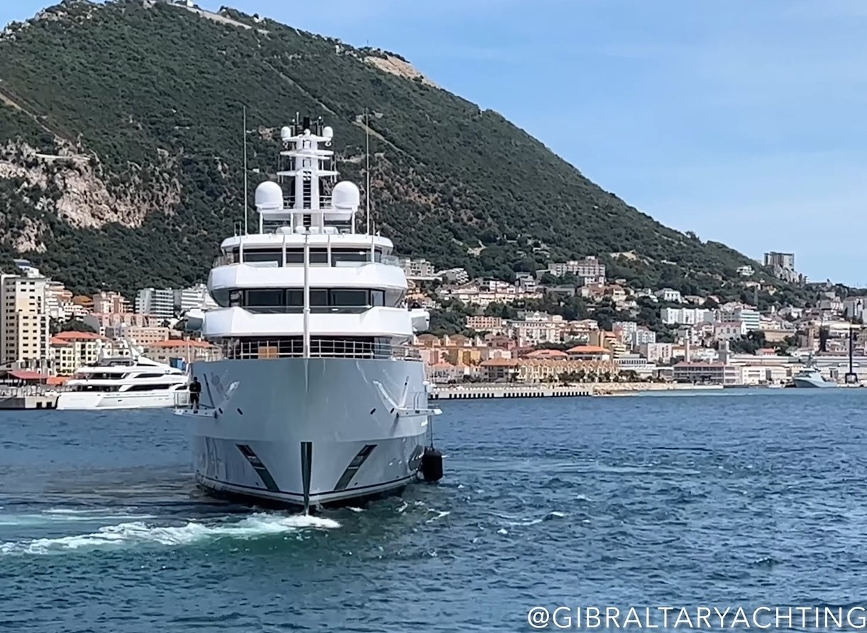 INFINITY Yacht • Eric Smidt $300M Superyacht