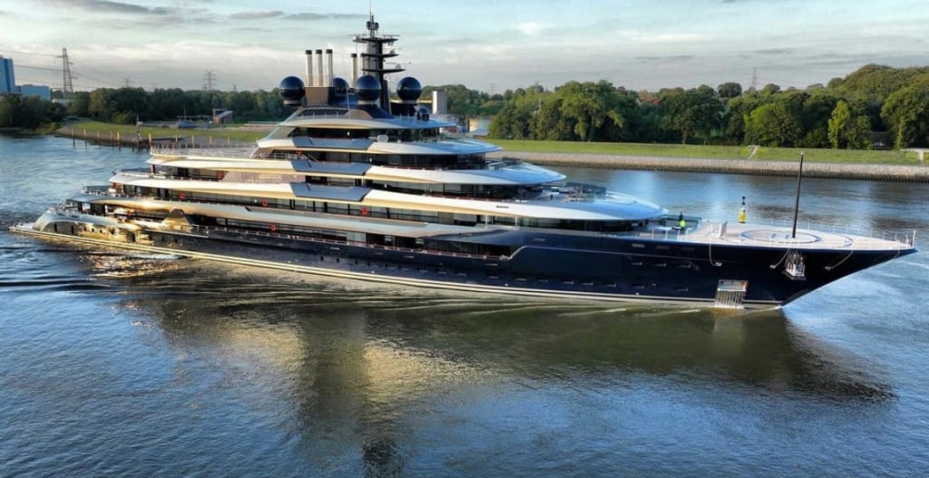 Project LUMINANCE Yacht • Lurssen • 2022 • Photos & Video