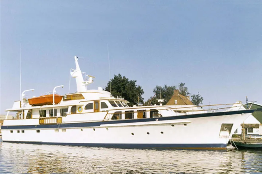 rocky wirtz yacht