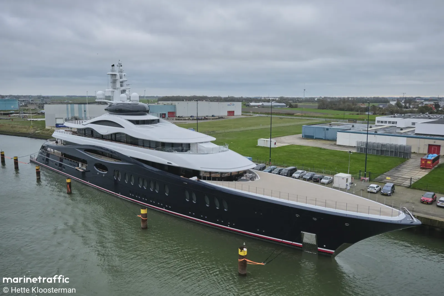 LAUNCHPAD Yacht • Mark Zuckerberg $300M Superyacht • 2024