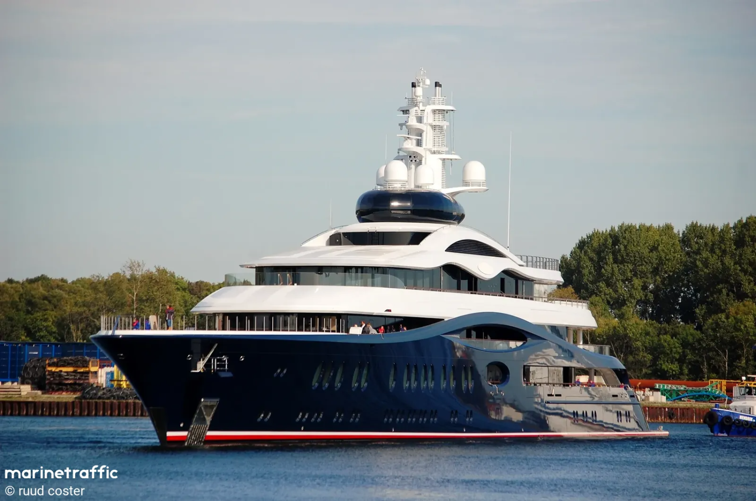 LAUNCHPAD Yacht • Mark Zuckerberg $300M Superyacht • 2024