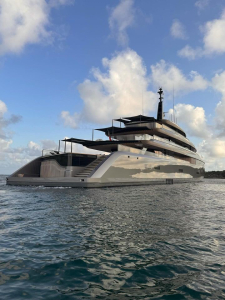 obsidian superyacht owner